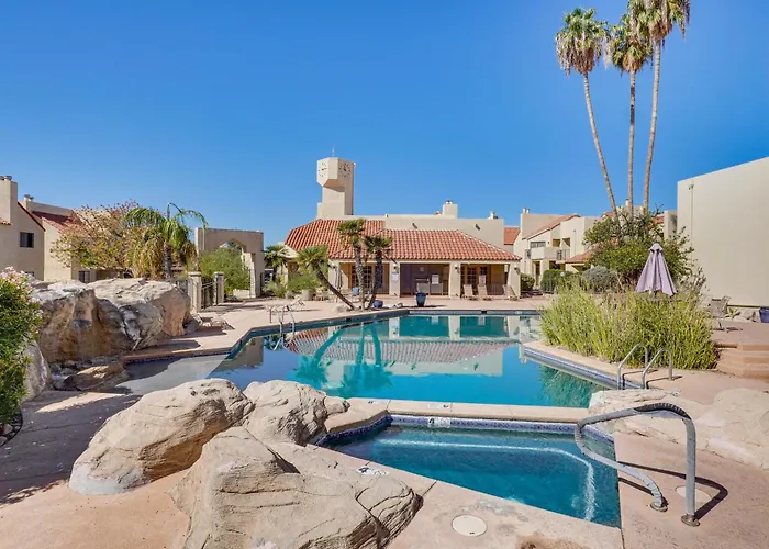Сasa de vacaciones Pool & Hot Tub: Updated W/ Workspace