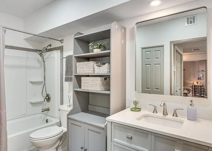 Pool & Hot Tub: Updated W/ Workspace Tucson