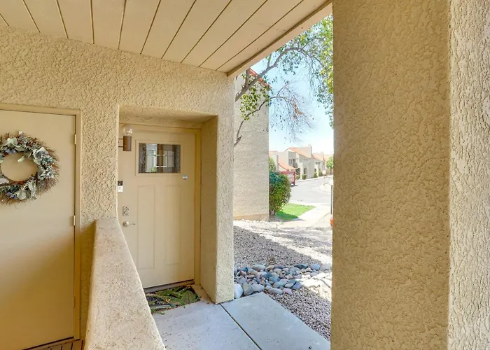 Pool & Hot Tub: Updated W/ Workspace * Tucson